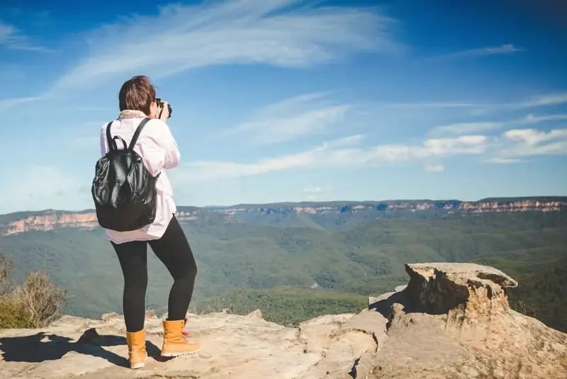 Photographing the mountain scenery